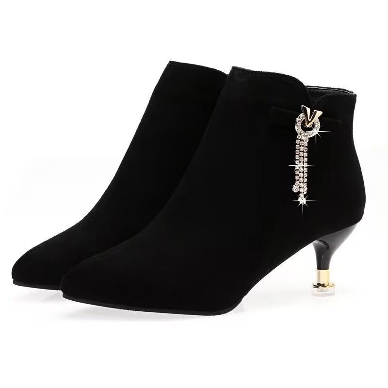 Martin Short Boots Autumn and Winter New Pointed Toe Versatile Velvet High Heels Wear Thin Heel Retro Short Boots