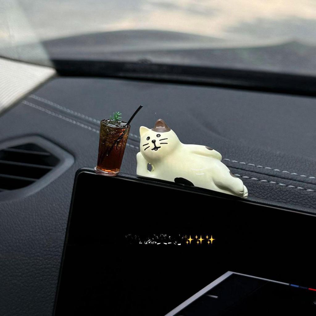 Kitten Ice American Car Console Display & Desktop Decor