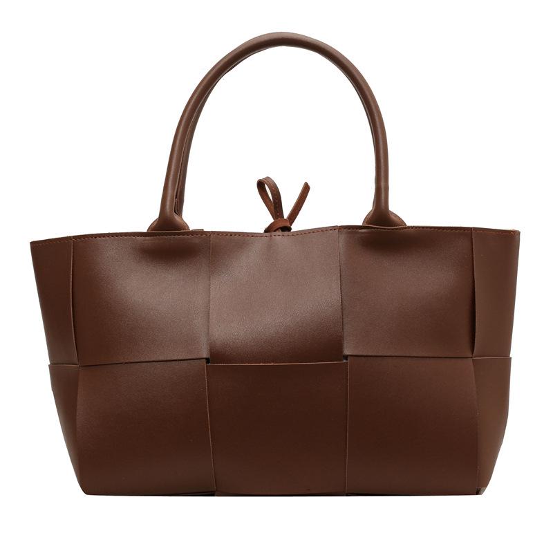 

Women’s 2026 Large Capacity Woven Shoulder Bag - High-Quality Fashion Tote for Commuting 39*13*21 cm
