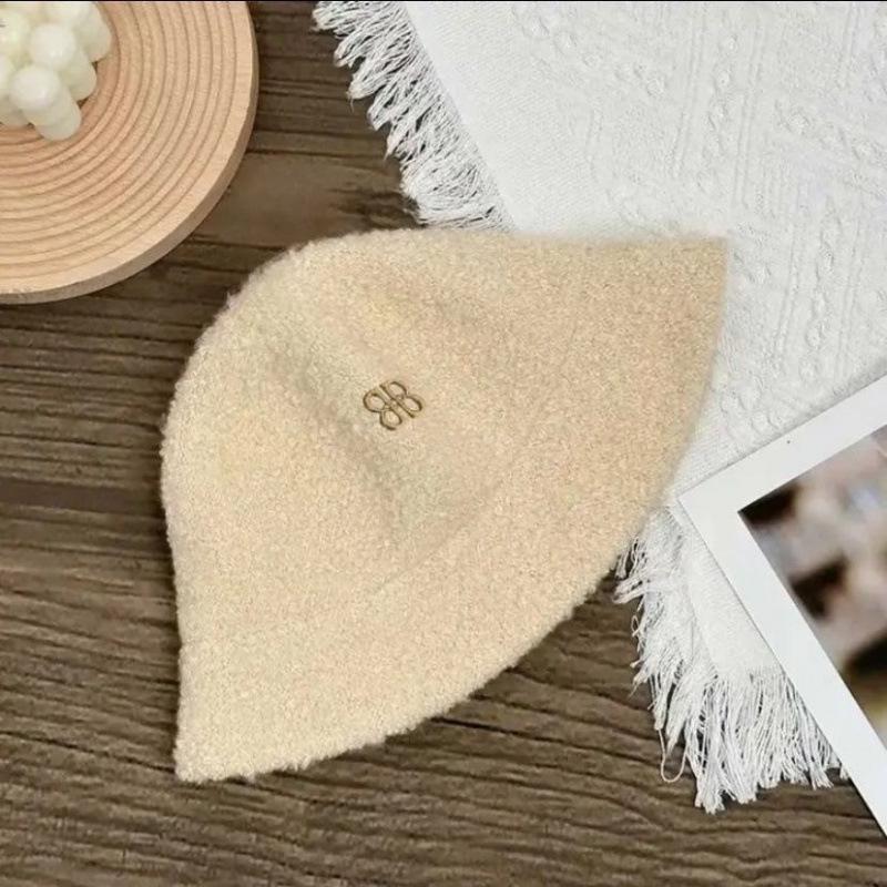 Lamb wool bucket hat autumn and winter new big head plush face bucket hat versatile thermal basin hat