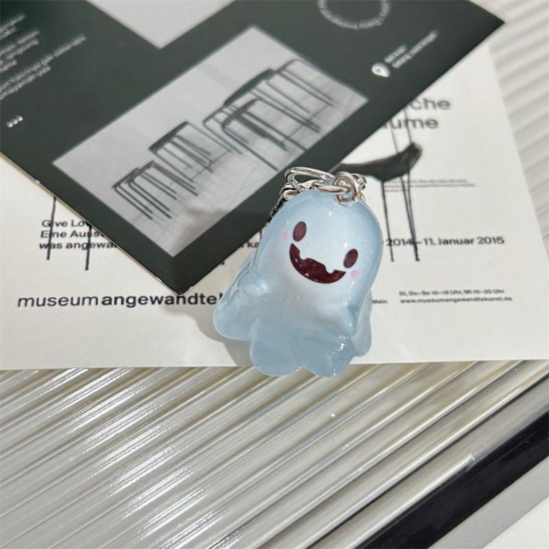 Cute Luminous Little Ghost Keychain With Glow In Dark Effect And Lovely Design Perfect For Halloween Gifts Backpack Pendant