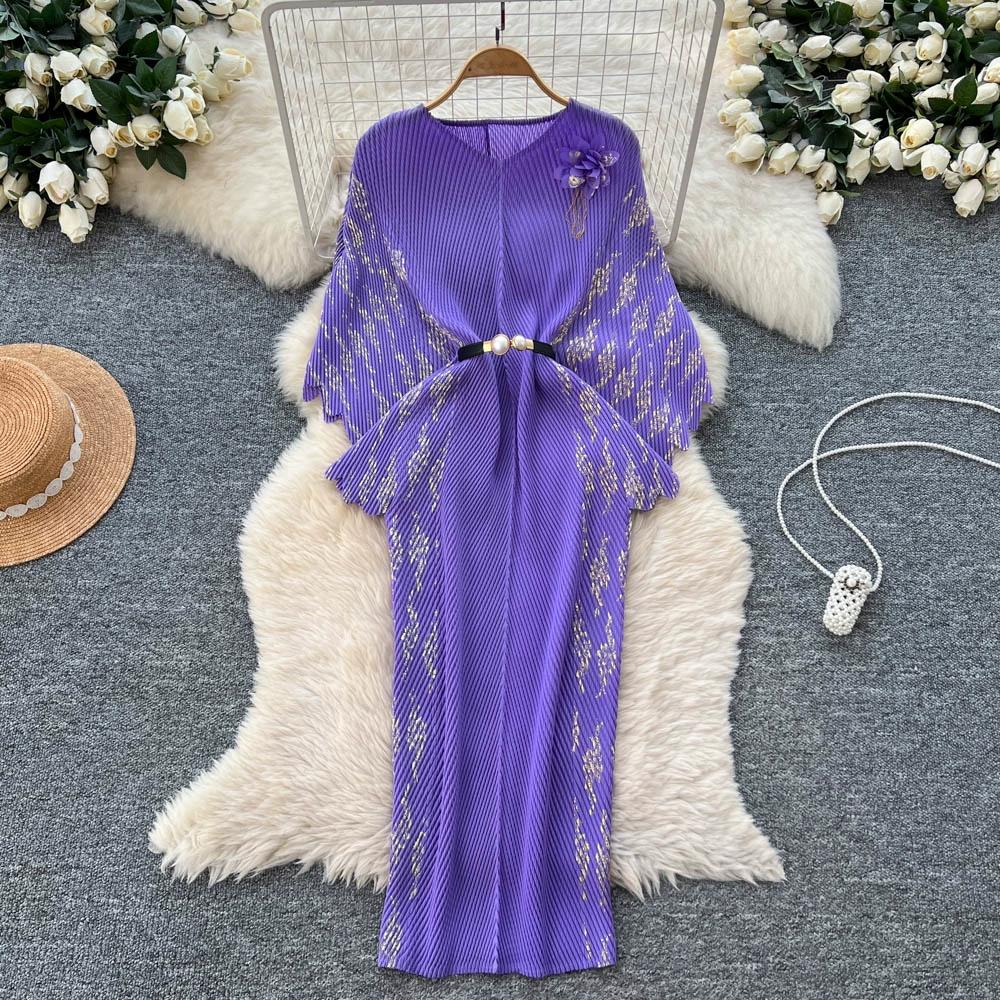 

Весна Осень Женские Элегантные Платья с 3D Цветочным Принтом, Плиссированные, С Рукавами Летучая Мышь, Свободного Кроя Оверсайз, с Поясом One Size фиолетовый