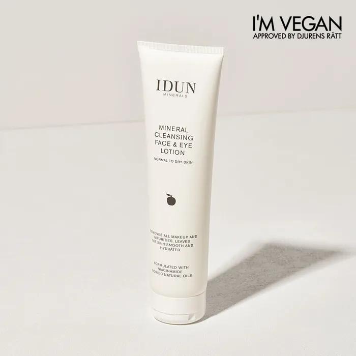 Mineral cleansing lotion