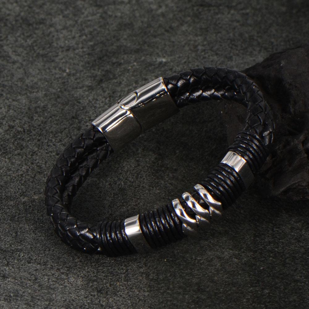 Leather jewelry wholesale, European and American accessories, fashion personalized stainless steel bracelets, leather rope bracelets