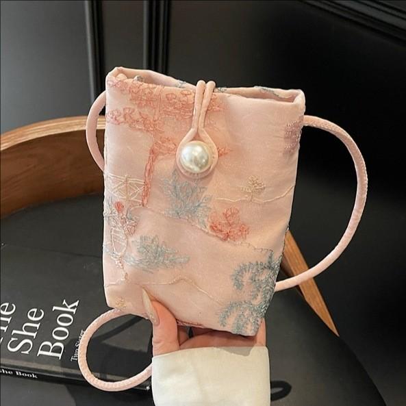 Chinese Fashion Small Crossbody Purse With Stitch Detailing For Summer Outfits