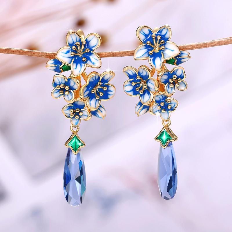 

Huitan Aesthetic Blue Flower Enamel Earrings for Women Luxury Trending Gold Color Wedding Party Romantic Lady Earrings New Jewelry