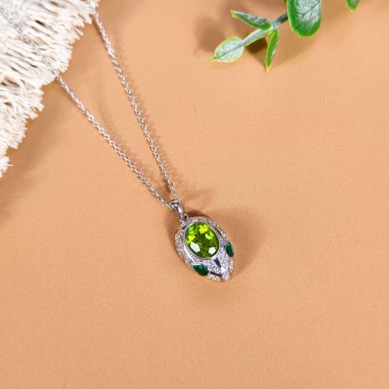 S925 Sterling Silver Clover Necklace Women Simple Niche Design Clavicle Chain
