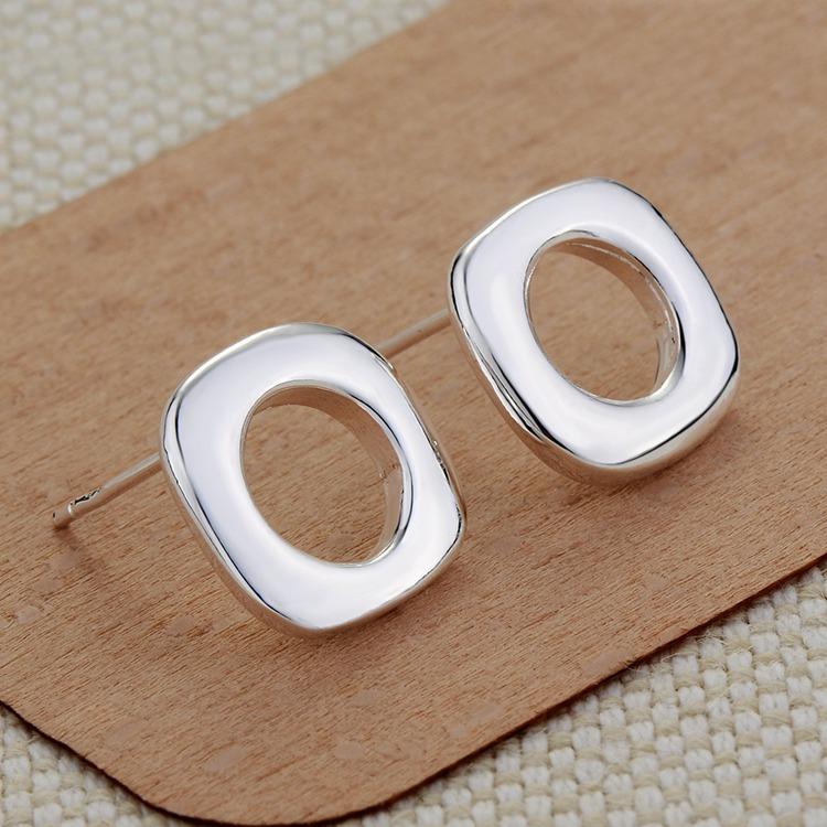 NEW 925 Sterling Silver Earrings Hot Hearts for Women Exquisite Student Girlfriend Jewelry Accessories Wedding Fashion Gift