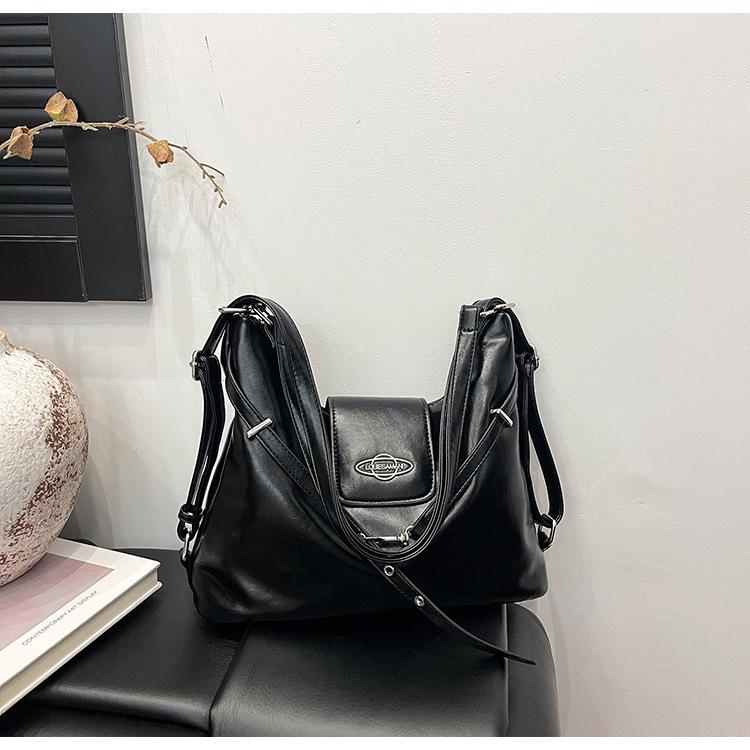 

Женская вместительная новая осенне-зимняя повседневная наплечная сумка-мессенджер для работы, многофункциональный рюкзак чёрный