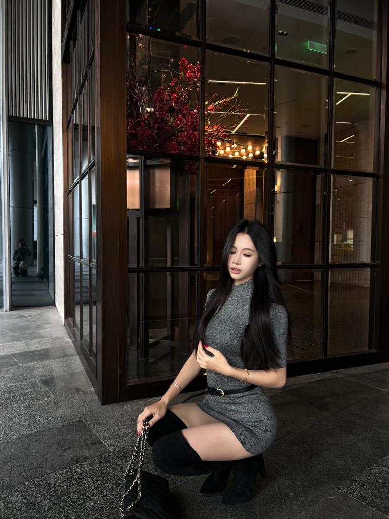 High-End Elegant Knit High Neck Bodycon Dress - Sophisticated Summer Style
