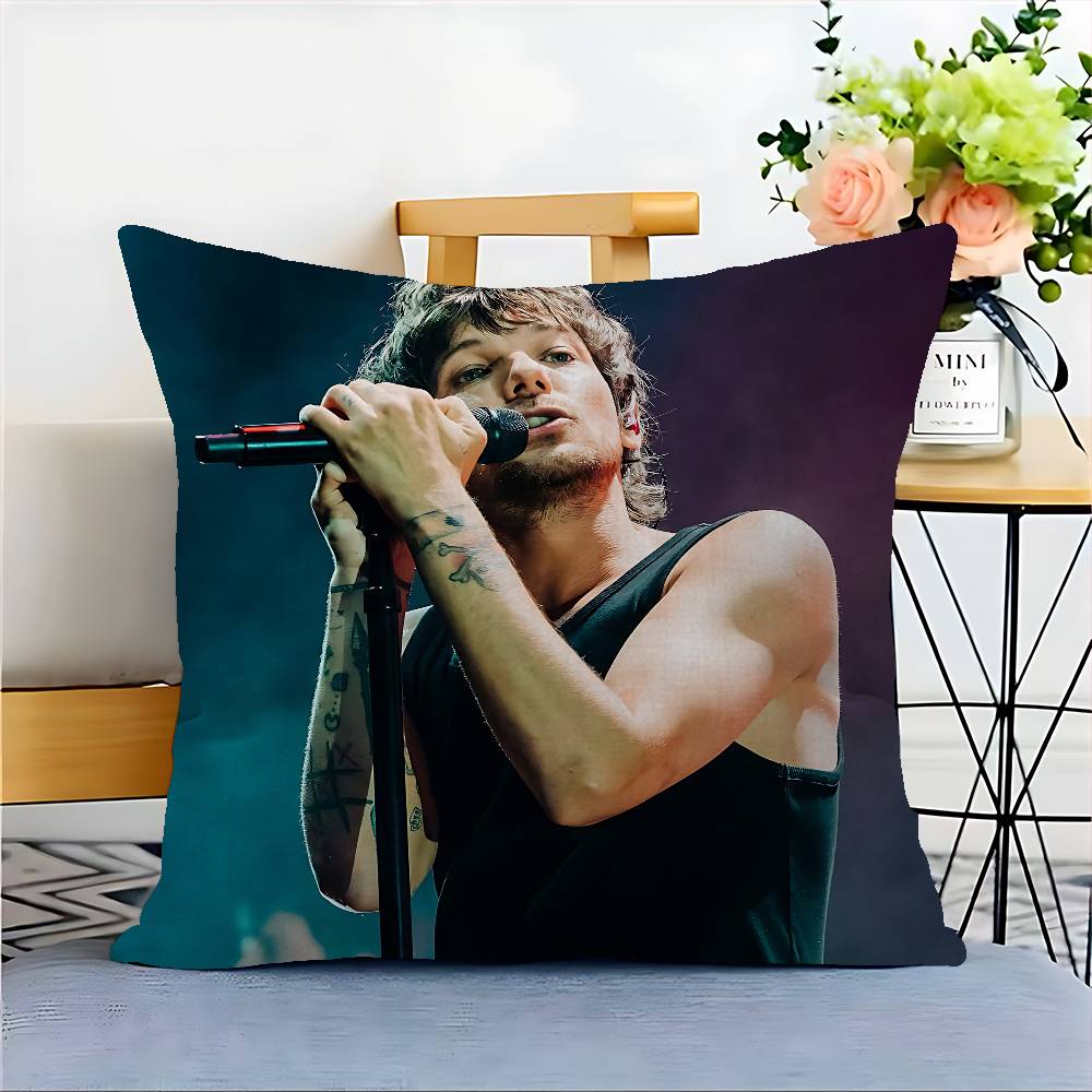 L-Louis Singer T-Tomlinsons Pillow Covers Cartoon Sofa Decorative Home Double-sided Printing Short Plush Cute Cushion Cover