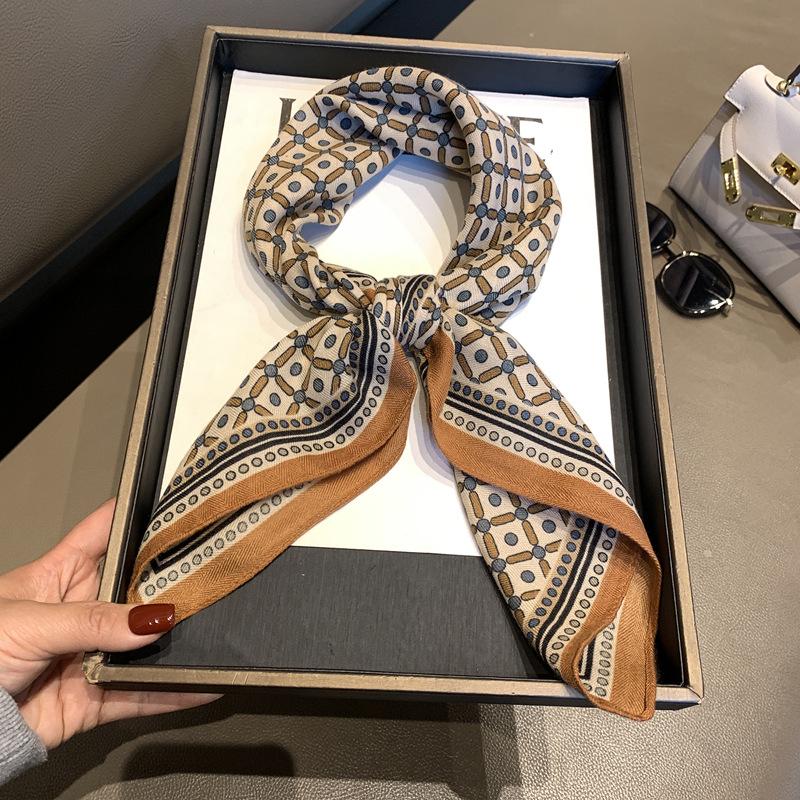 Temperament Scarf, Comfortable Outer Decoration, Neck Protection Scarf, Versatile High-End Polka Dot Square Shawl, Trendy Silk Scarf