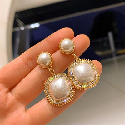 Temperament Fashion Square Pearl  Dangle Earrings  for Women Girl Gift Jewelry Wholesale