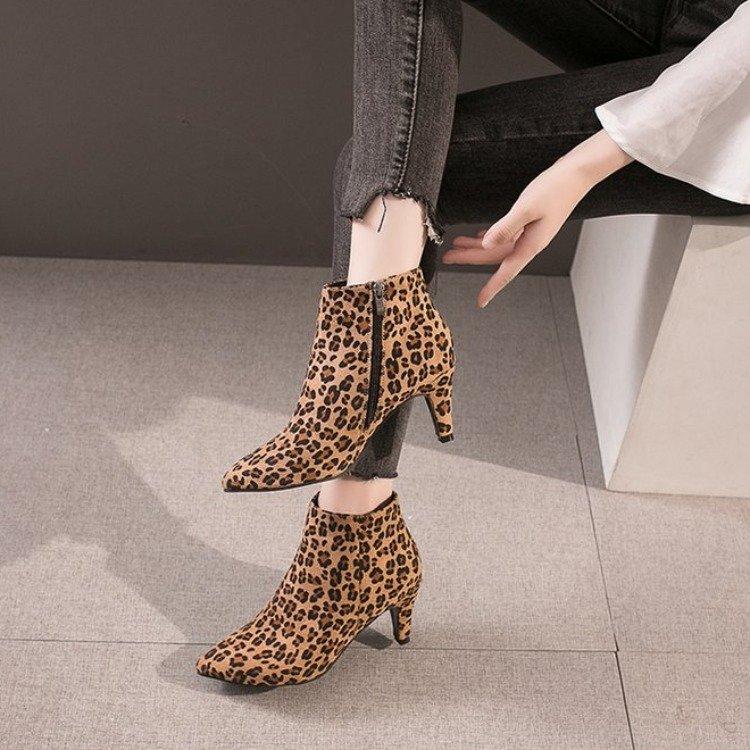 Fashion 2025 Spring and Autumn New Solid Tone Pointed Sleeve Wearing Thin Heel Versatile Single Boot Women Comfortable Women's Shoes