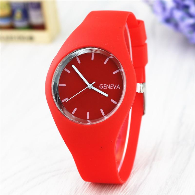 Silicone Belt Children Casual Watch Waterproof Sport Quartz Wristwatch for Woman