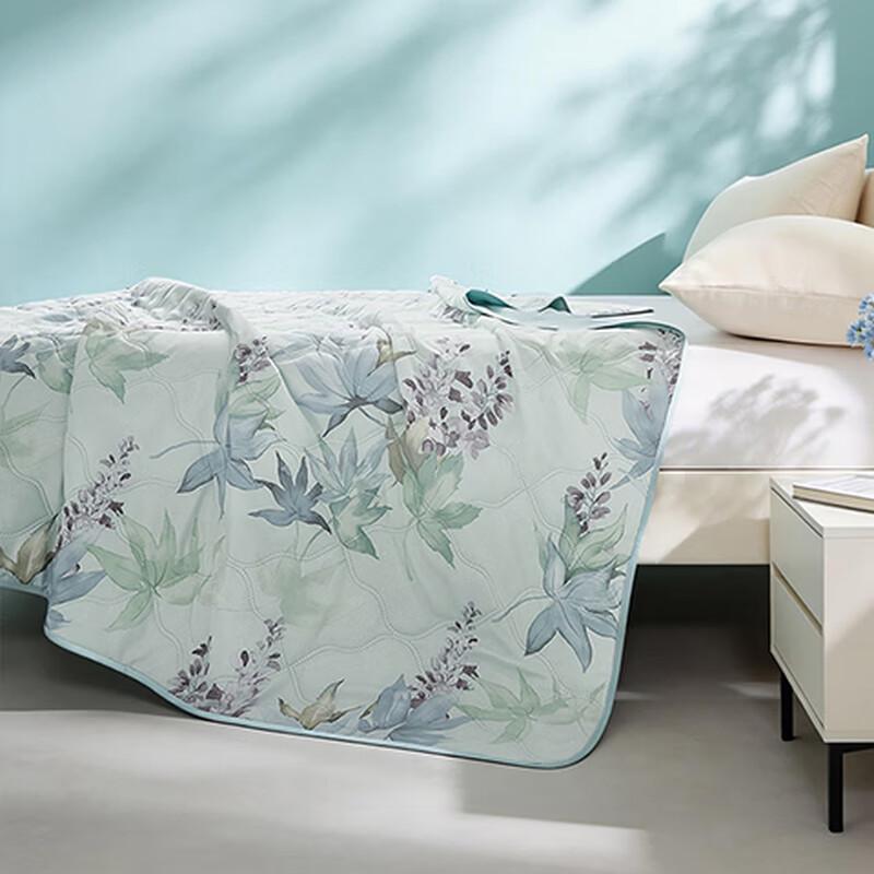Mengjie Soft Antibacterial Summer Quilt