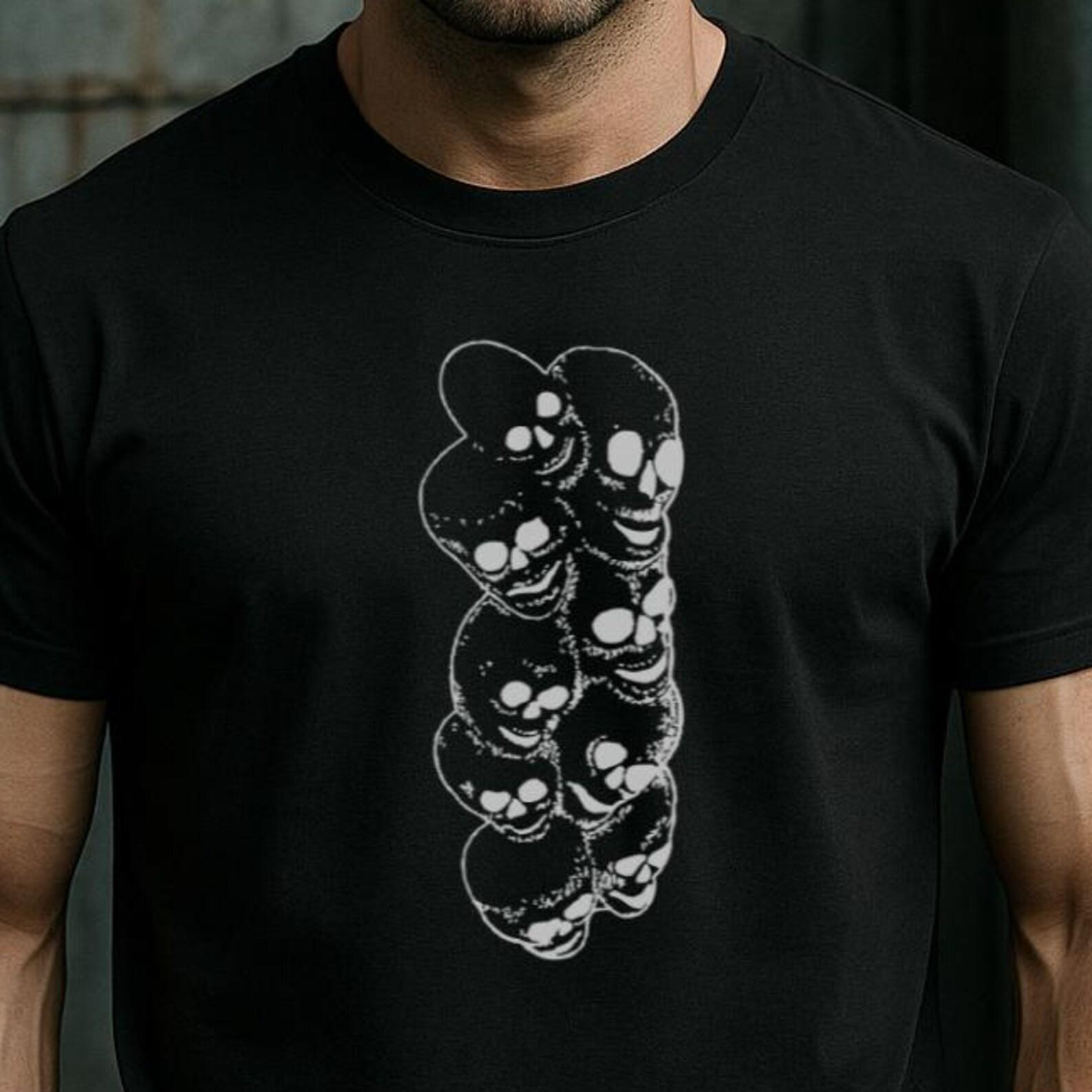 Gothic Skull Graphic T-Shirt: Edgy Grunge Streetwear XL