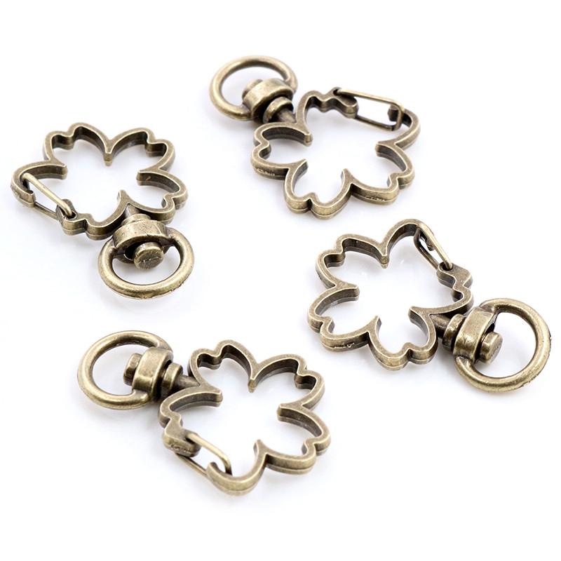 10pcs Cat Heart Snap Hook Trigger Clips Buckles For Keychain Lobster Lobster Clasp Hooks for Key Ring Clasp Jewelry Supplies