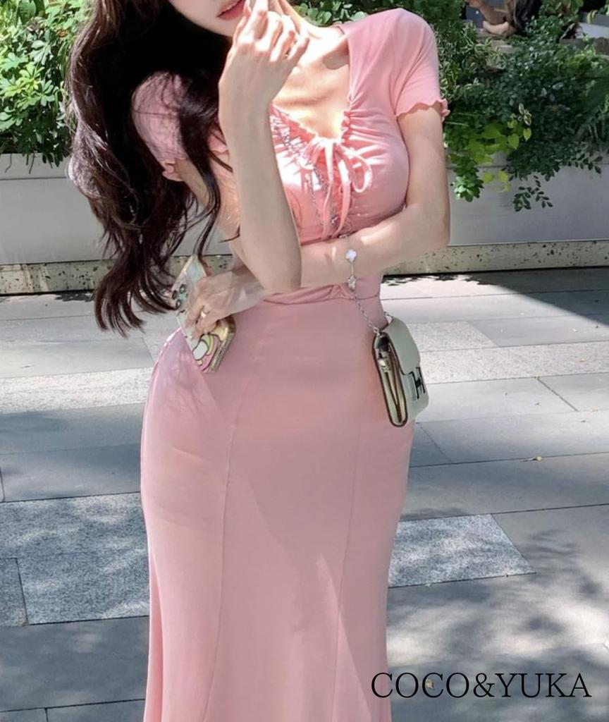 Coco Yuka Dopasowana Długa Krótka Syrenka Długa Idealna na Uroczy i Elegancki Rozmiar i Sukienka, Rękawy, Dekolt V, Seksowna, Odkrywająca Ramiona, Poniżej Kolana, Styl,