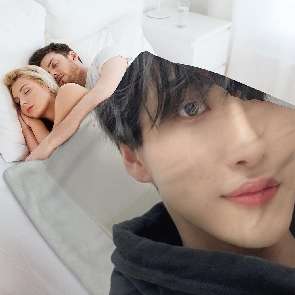 ATEEZ Seonghwa Throw Blanket Plaid on the sofa Stuffeds anime Beautifuls Blankets
