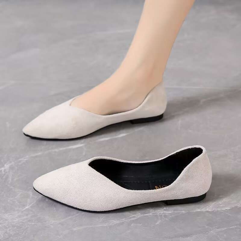 Flat-bottomed Comfortable Single Shoes Women's 2025 New Women's Pointed Shoes Rubber Sole Bow Black Versatile Work Ladyshoes