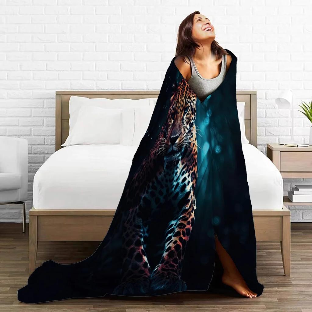 1PC Leopard Pattern Flannel Blanket, Soft, Skin-Friendly, Warm, Machine Washable, Suitable for Sofa, Bed, Office, Camping,Travel