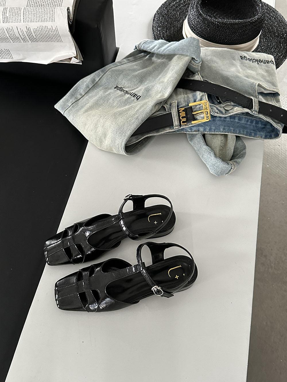 

fashion Square Toe Women Sandals 2024 New Arrivals Fashion Dress Shoes Flat Low Heeled Black Silver Gold Ankle Strap Hollow Sandals 39 7.5 чорний