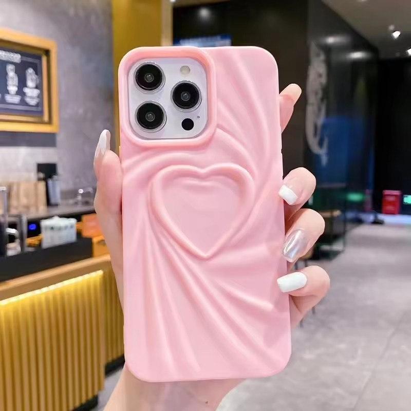 Pouzdro na telefon Fashion Fold Wrinkle 3D Love Heart pro iPhone 13 14 15 Pro Max 16 Plus 11 12 ProMax Soft Matte Silicon Full Cover