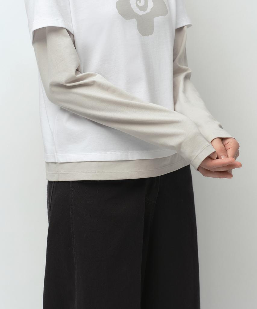 MUSINSA STANDARD WOMAN [Ohesio Collaboration] Layered Long Sleeve T-Shirt [White]
