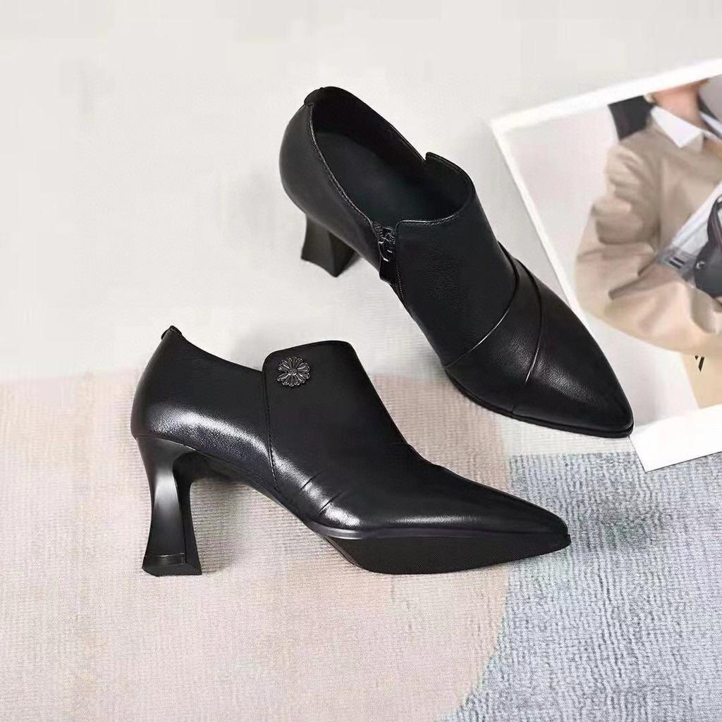 Damen High Heels 2025 Herbst neue schwarze Rindsleder spitze dünne hohe Absätze tiefer Ausschnitt Einzelne Schuhe Damen professionelle vier Jahreszeiten Lederschuhe