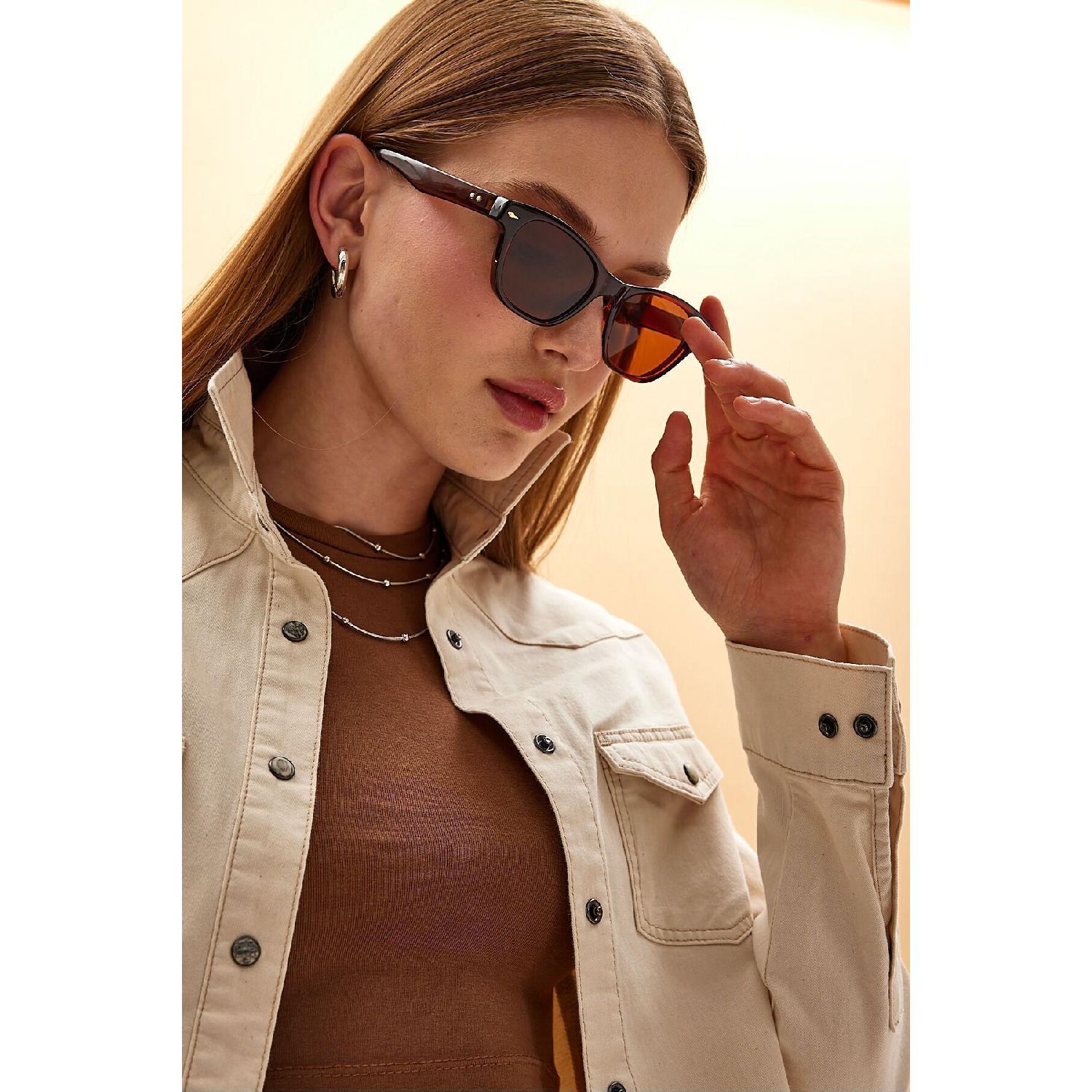 

Modalucci New Season Unsex Sunglasses коричневий