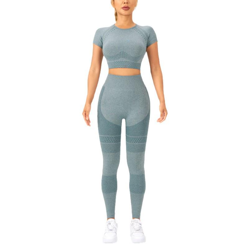 Women's Seamless Yoga Set: Short Sleeve Fitness Top & Butt Lift Leggings