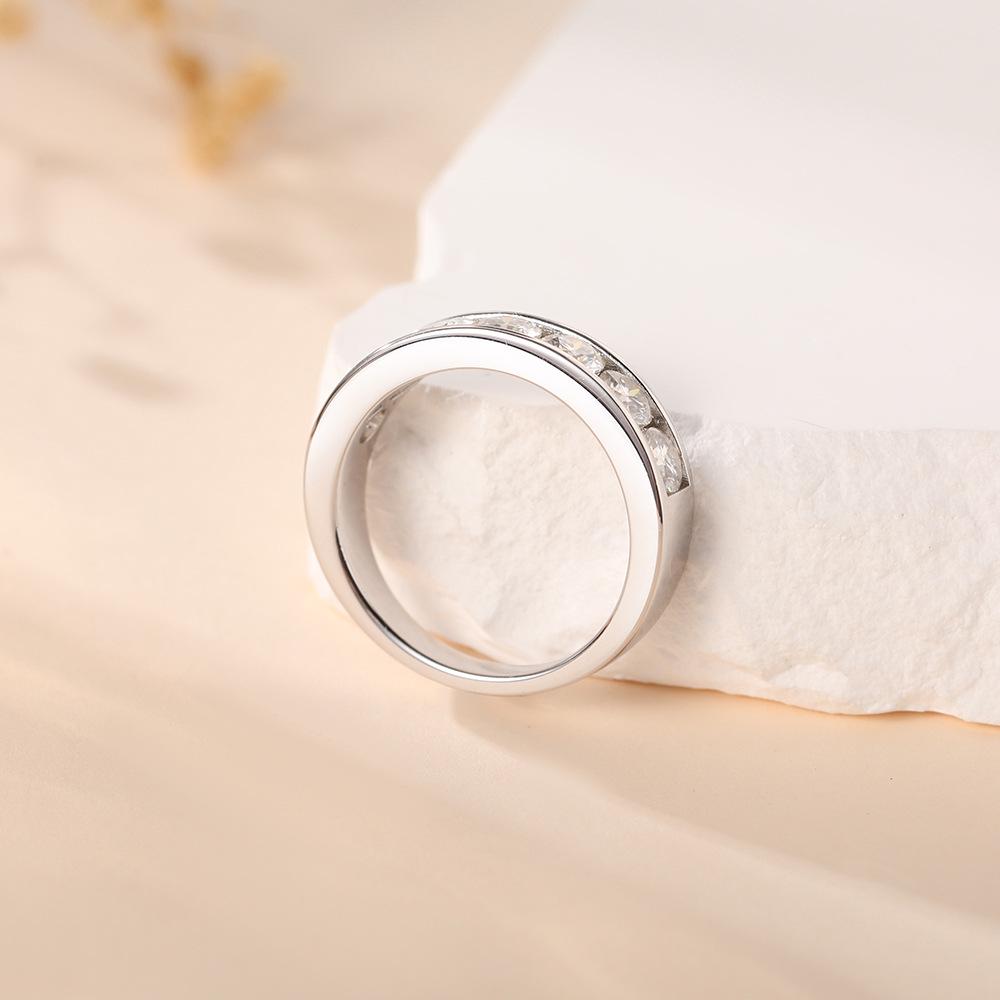 Elegant Women's Moissanite Ring in 925 Sterling Silver and Gold-Plated Finish