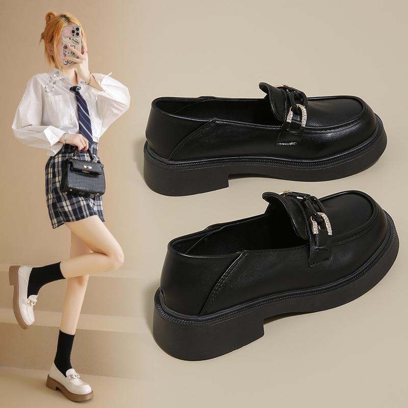 White small leather shoes women's new spring and autumn versatile J college style with skirt versatile thick sole