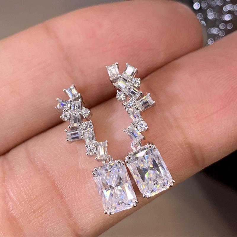 2025 New Trendy Irregular Zircon SIlver Needle Stud Earrings For Women Anniversary Gift Wholesale