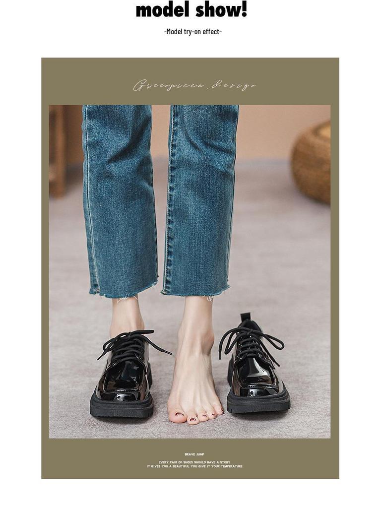 Women's Black Matte Lace-Up Shoes with Thick Soles, Height-Enhancing, British Style, New for Spring and Autumn 2024.