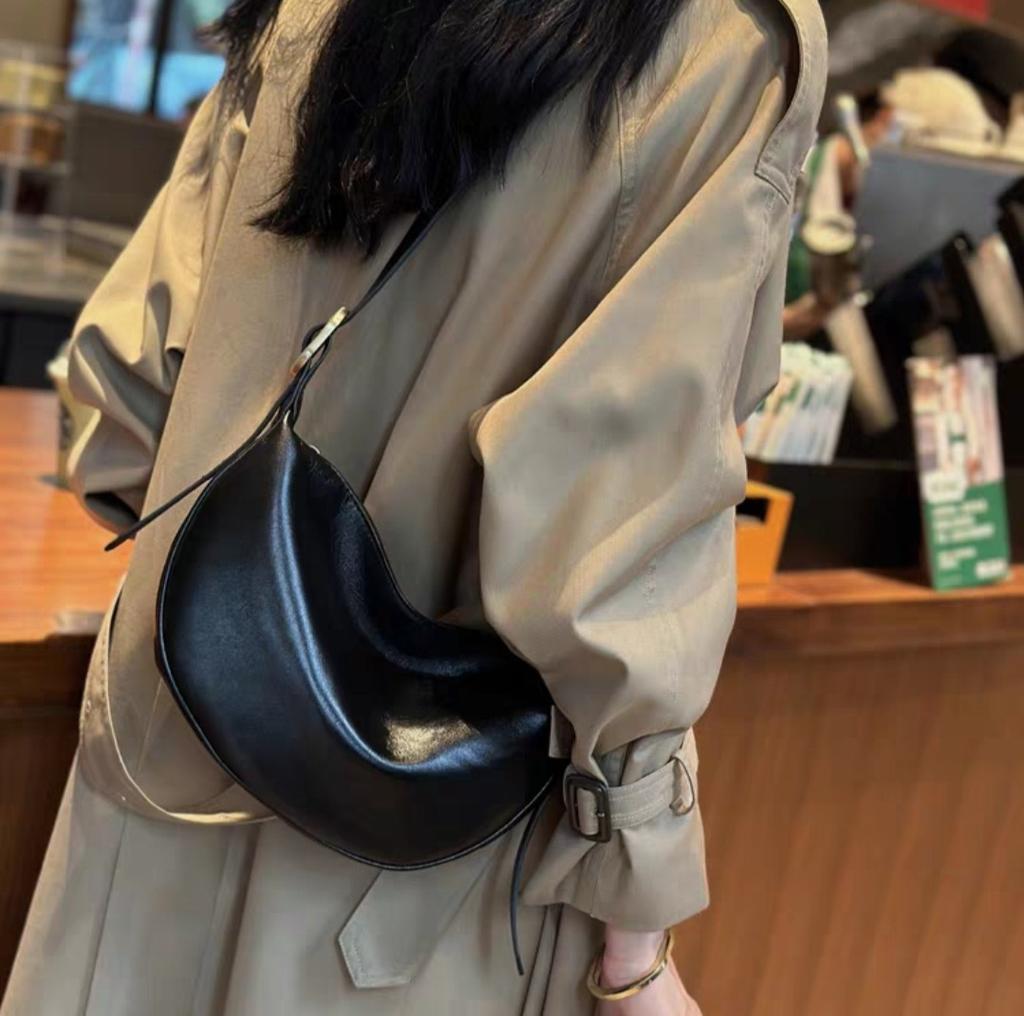 Leather women's bag new fashion underarm dumpling bag retro commuter cowhide shoulder messenger bag women's saddle bag