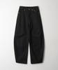 DTHIRTYONE Side-Snap Balloon Curved Pants (Black)