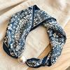 Premium magnetic buckle pearl silk scarf necklace retro flower small scarf Internet celebrities free small scarf