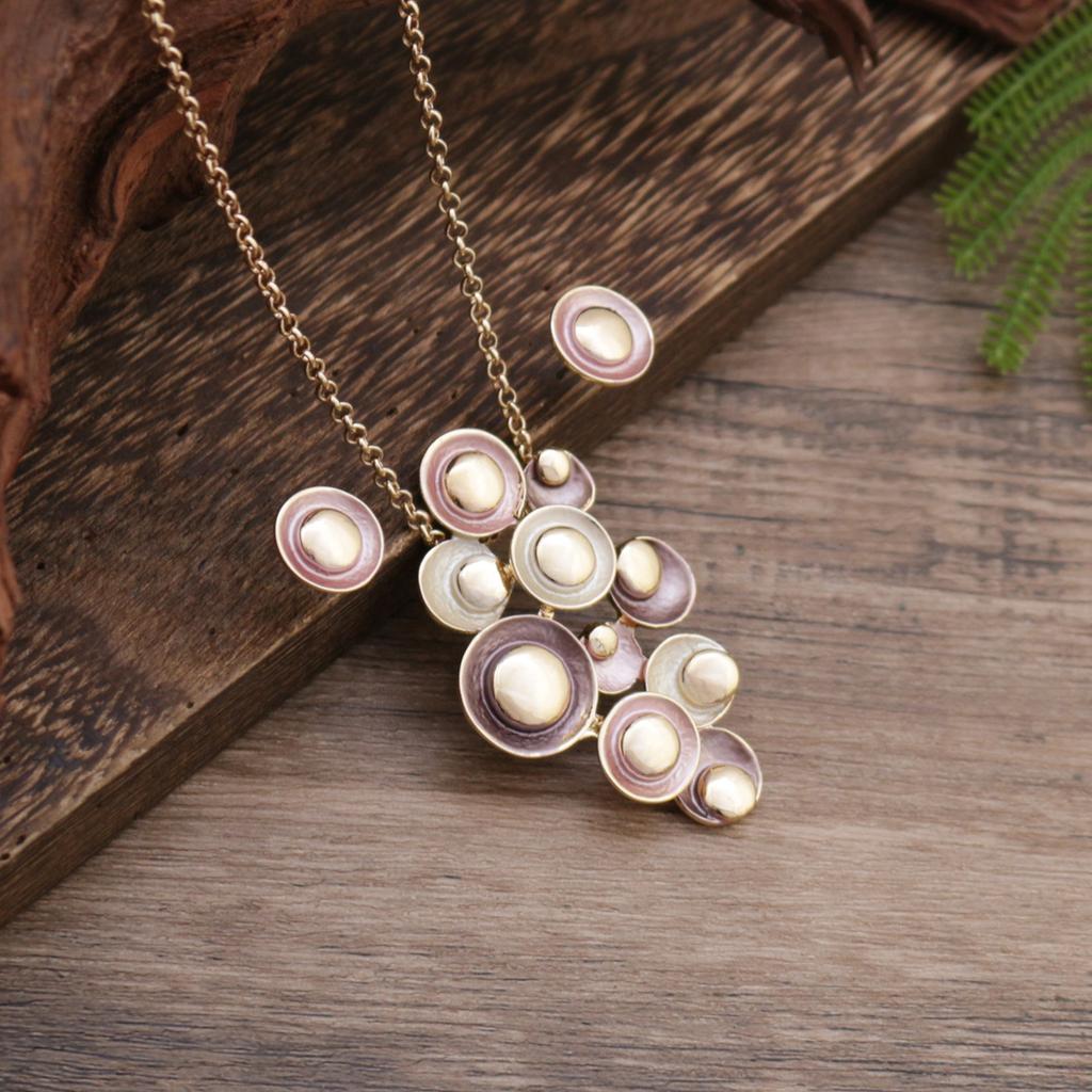 New Enamel Round Flower Stud Earrings Pendant Set, Women's High-end Glossy Enamel Necklace.