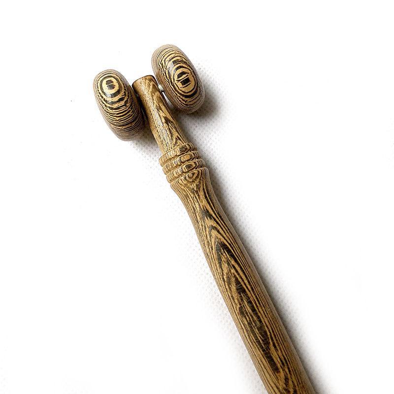Portable Wooden Nose Bridge Massager - Customizable Natural Wood Design