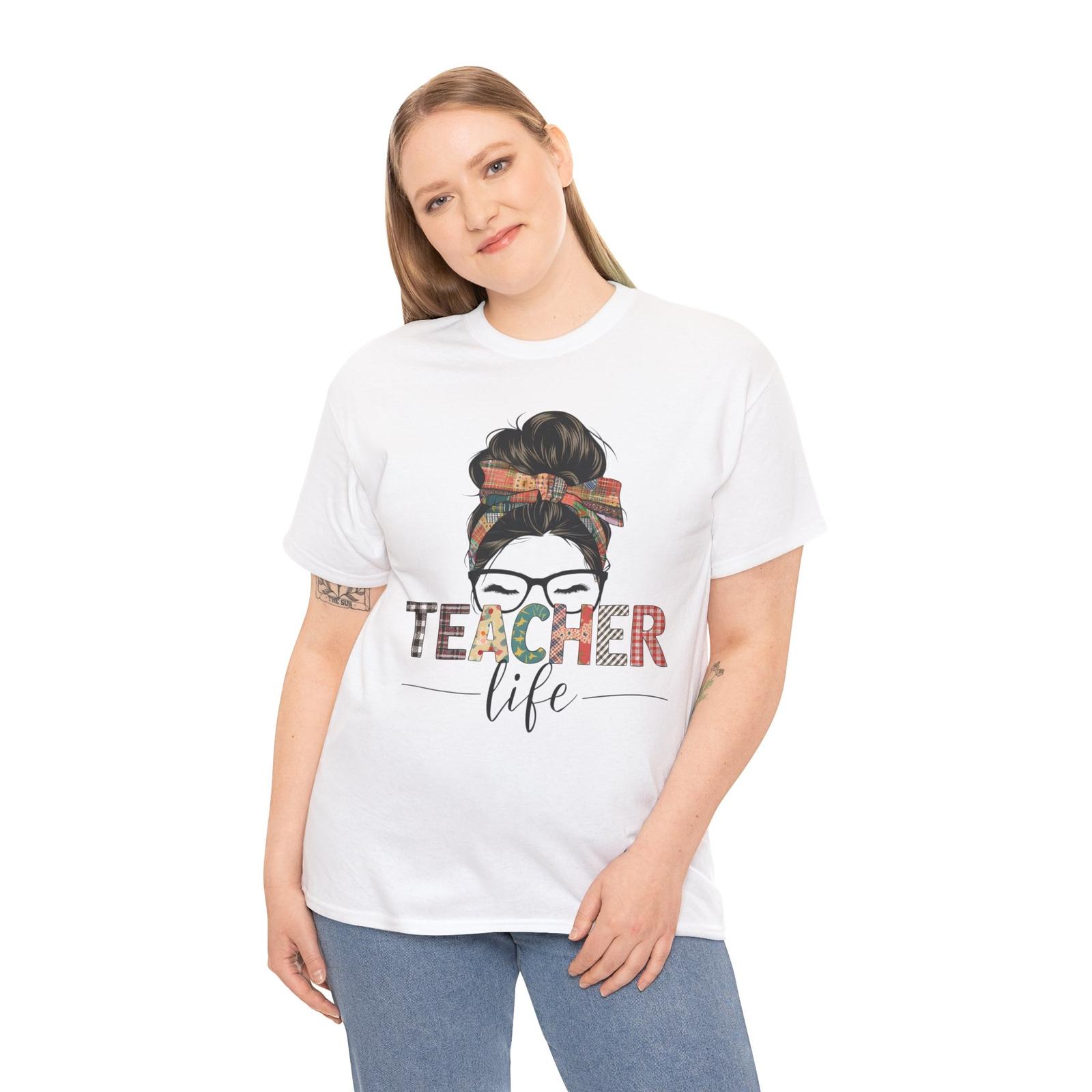 Love Teaching T-Shirt | Fun & Inspiring Educator Tee XL