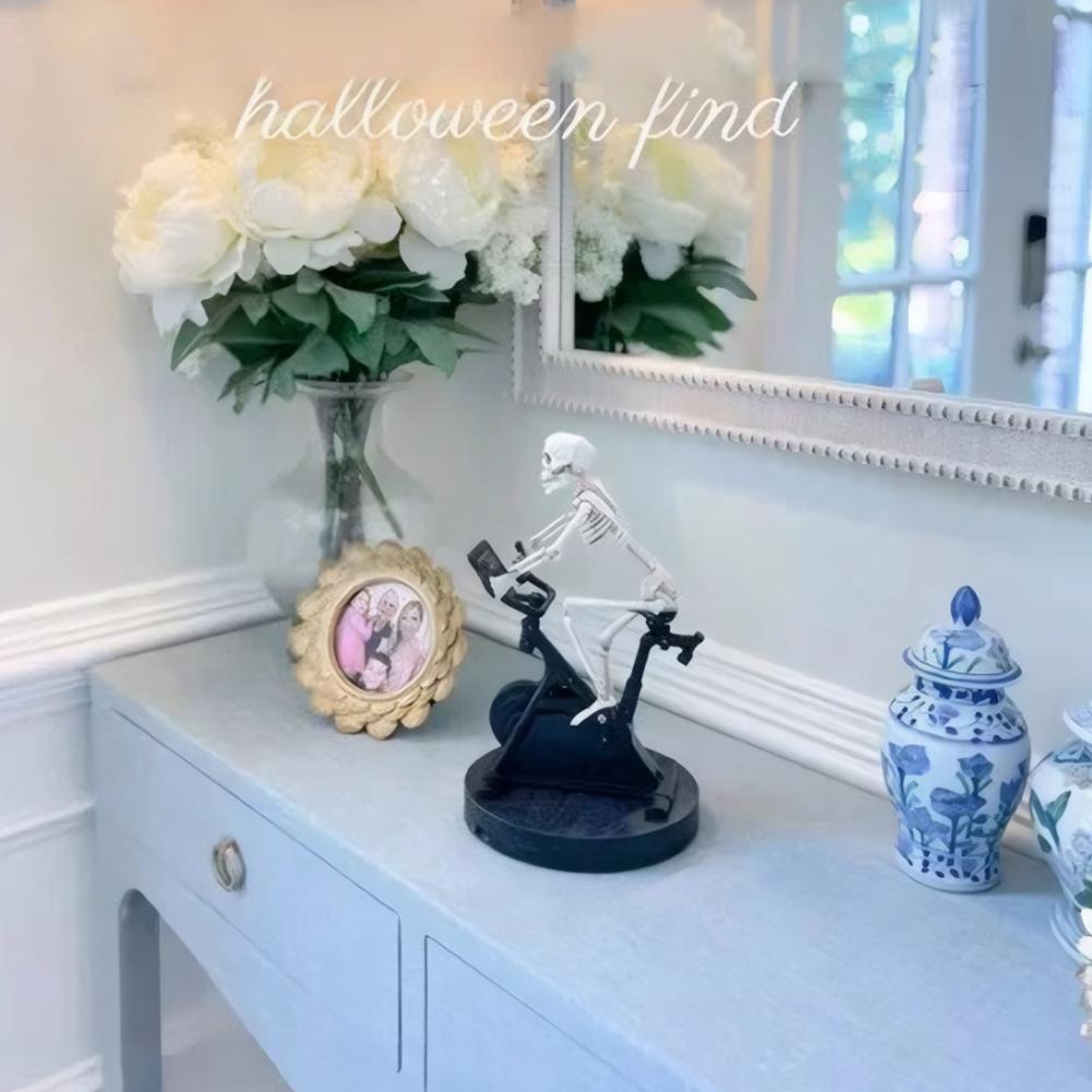 1/2/5PCS Resin Skeleton Statue Halloween Riding Bike Skeleton Ornament Funny Exercise Riding Bike Home Table Decoration Gifts