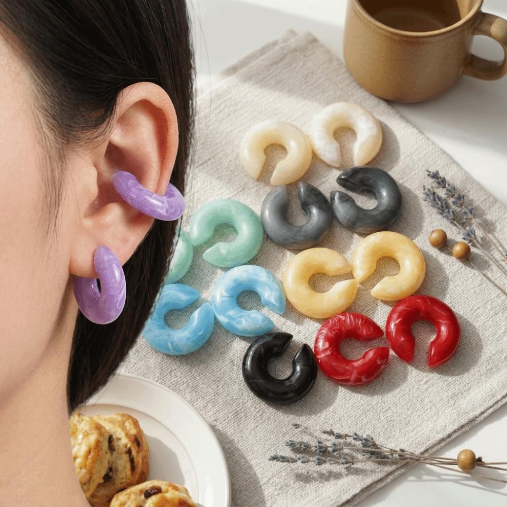 Round C Shape Ear Cuff Resin No Piercing Earrings Simple Design Ear Clip Earrings Daily Wear