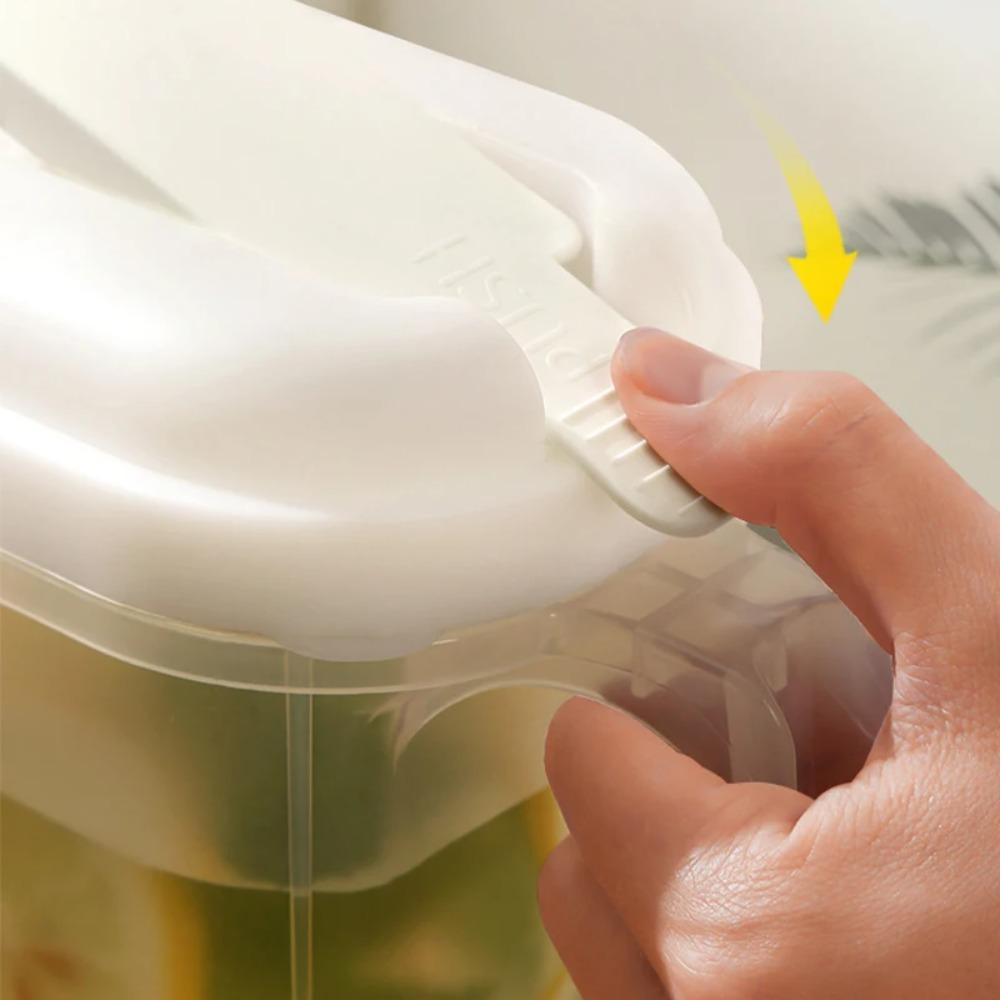 High Temperature Resistance Cold Kettle 1800/2400ml Water Jug Fruit Tea Bucket  Refrigerator