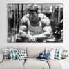 Poster Posa Arnold Schwarzenegger Bodybuilding Palestra Fitness Stampe Sportive Citazione Ispiratrice Pittura su Tela Decorazione Murale