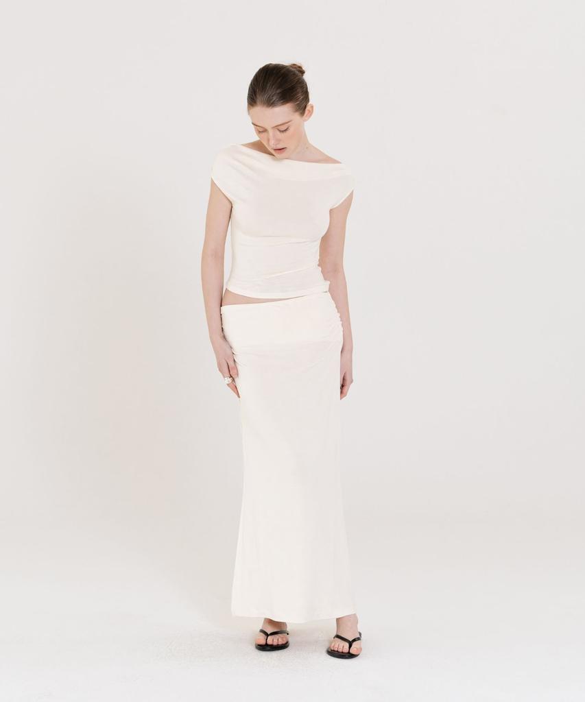 Ingi Active Drape Slit Skirt Cream Beige