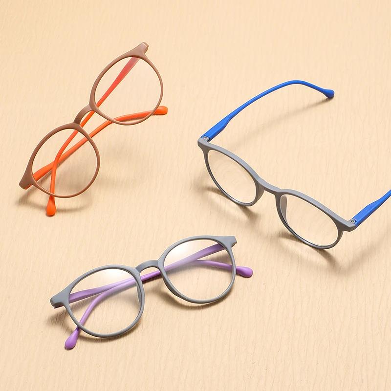 Latest Ultra-light Reading Glasses Male Female Classic Style Reading Glasses Decorative Glasses Stylish Comfortable Lightweight Frame
