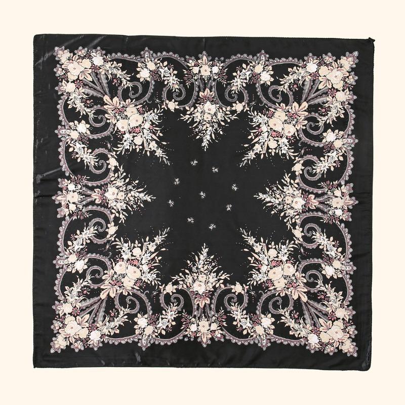 Hot-selling cashew CM large square scarf Xiyin hot-selling popular street hip-hop headscarf women