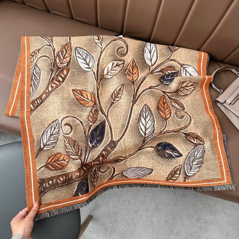 Autumn and Winter Retro Leaf Mother Scarf Imitation Cashmere Jacquard Four Shuttle Scarf Women's Warm Thickened Scarf Shawl